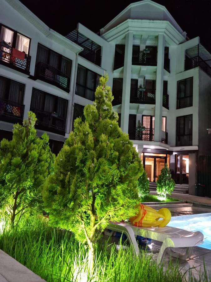 Gega Hotel Gagry Exterior photo