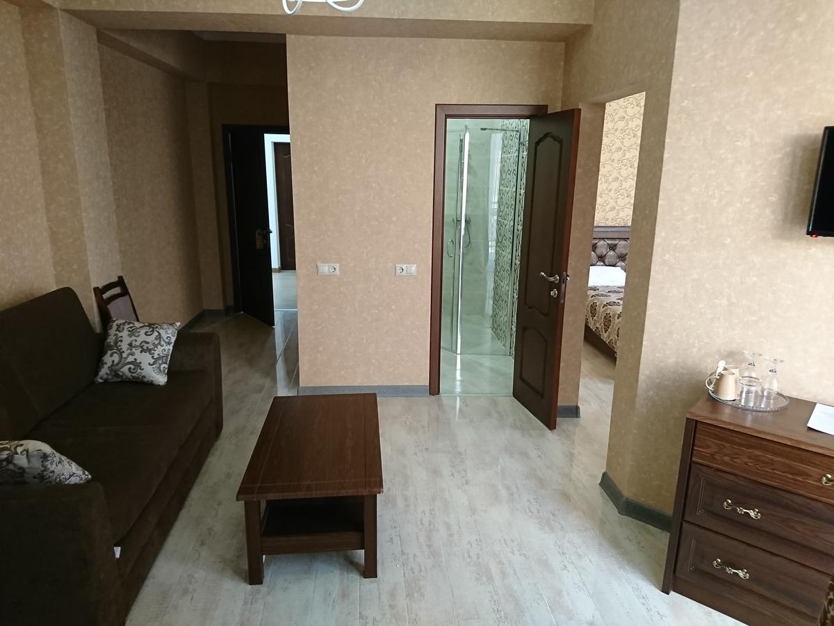 Gega Hotel Gagry Exterior photo