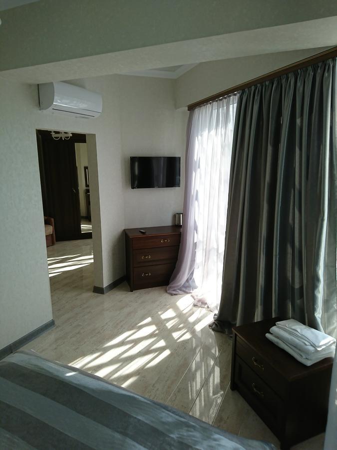 Gega Hotel Gagry Exterior photo
